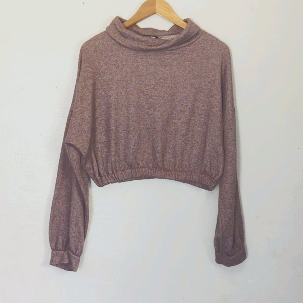 Fashion Nova  cowl neck cropped sweatshirt sz XL W